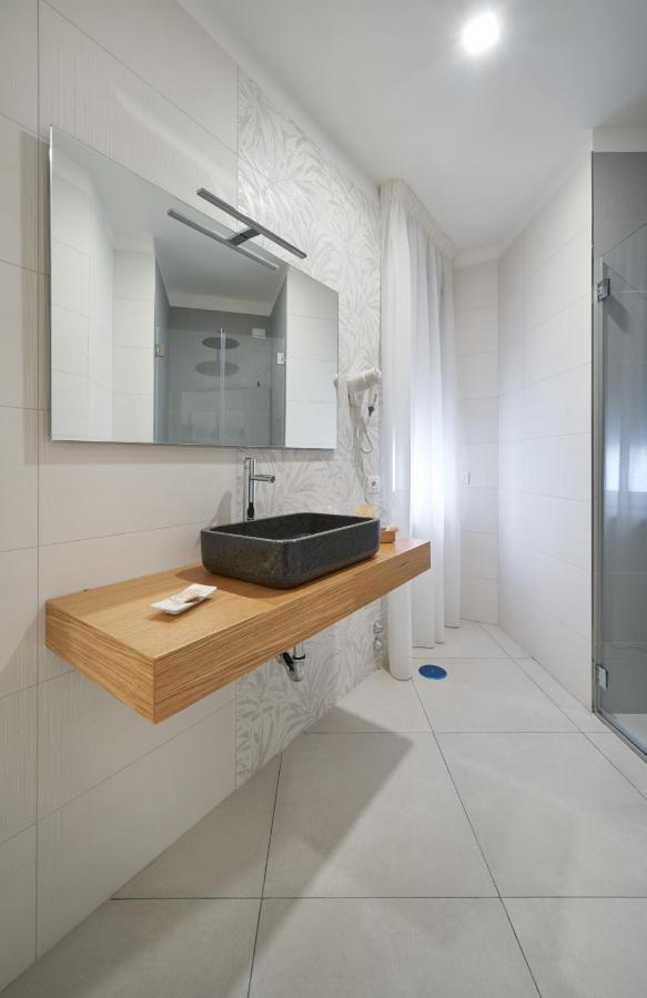B&B Iside แอร์โกลาโน ภายนอก รูปภาพ